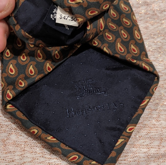 Vintage Burberrys of London Silk Tie hand sewn tie - Picture 5 of 8